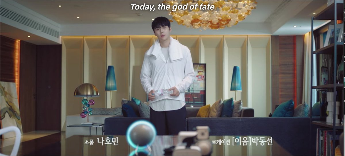 Fate, fortune and a higher power has always been a key theme in Start-up. Exactly two minutes into Ep 1, we get the Jang Yongsil, the AI delivering an unsolicited fortune to Han Jipyeong