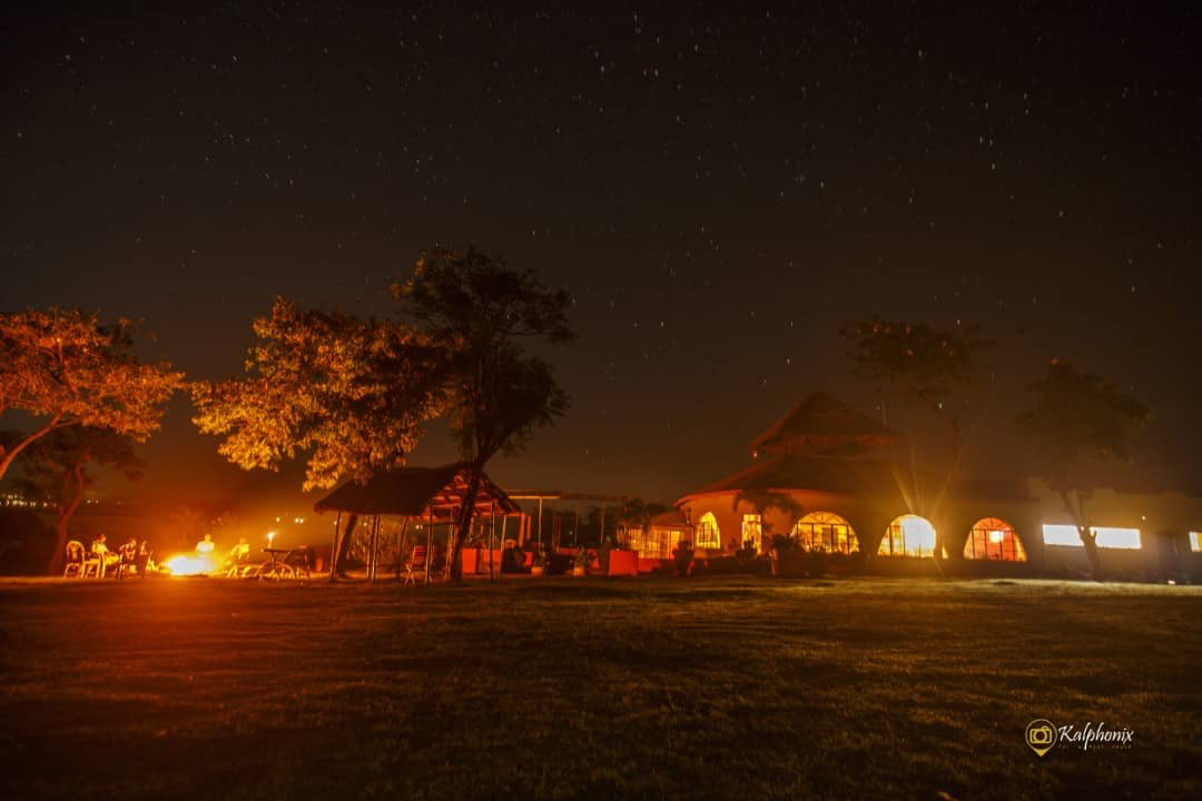 CricktrackS's tweet photo. It’s just afew days to the long waited #SamukaEscape, but within these days you can still book with us and spend your weekend with us at Samuka island. Or you can DM @kiWycliff for more details. https://t.co/HzbO75VWvh