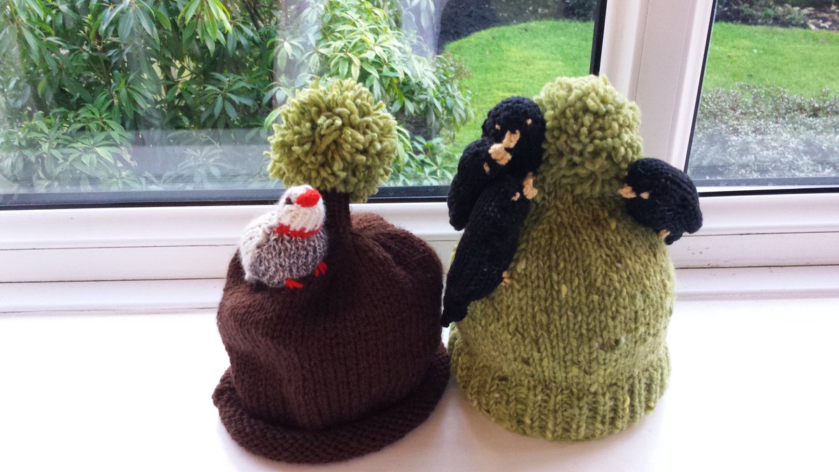 buntybombshell's tweet image. Knit.. #partridgeinapeartree #4collybirds #repetitiveaction instant therapy!