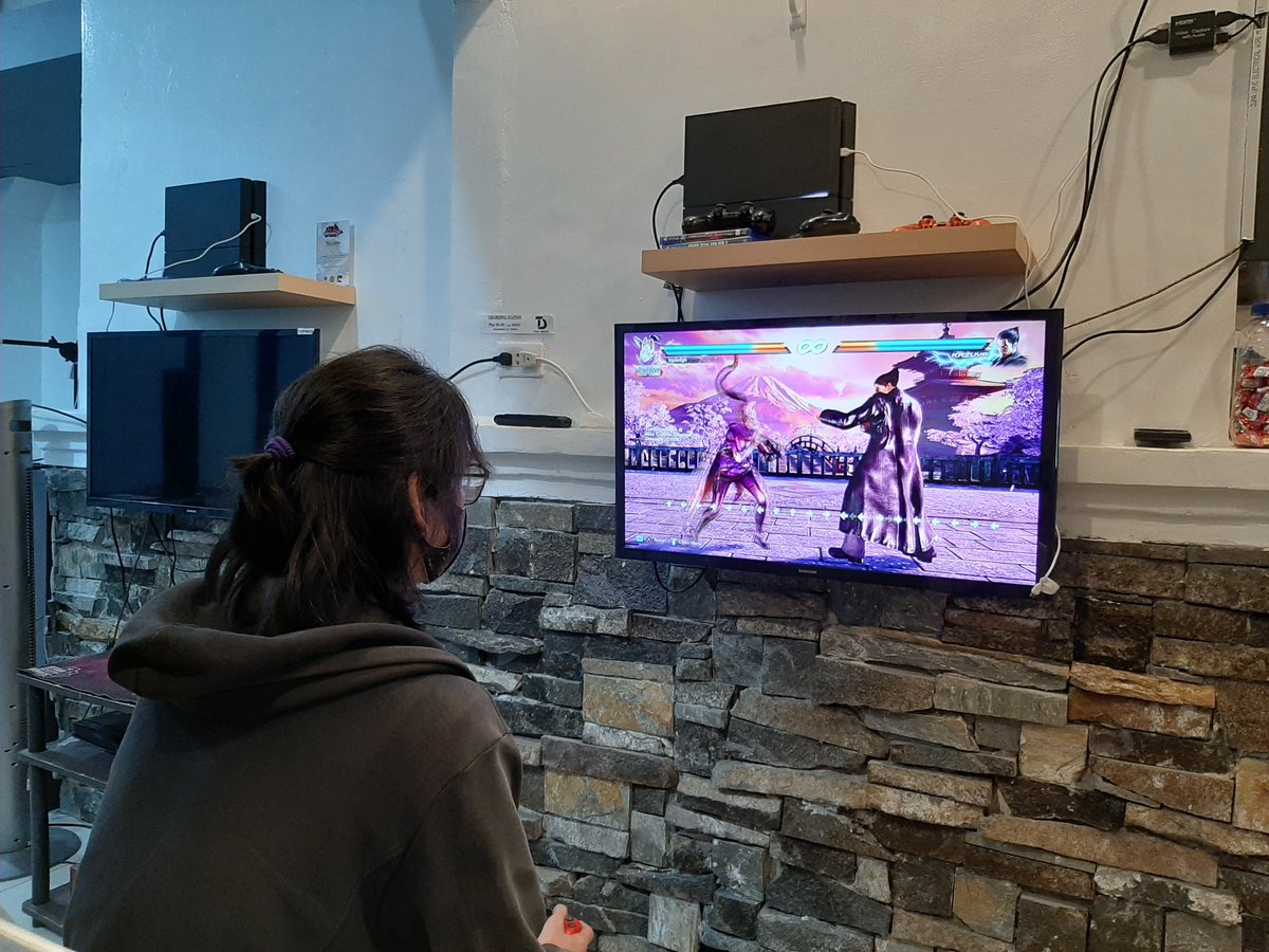Top Deck Games and Hobbies tweet media
