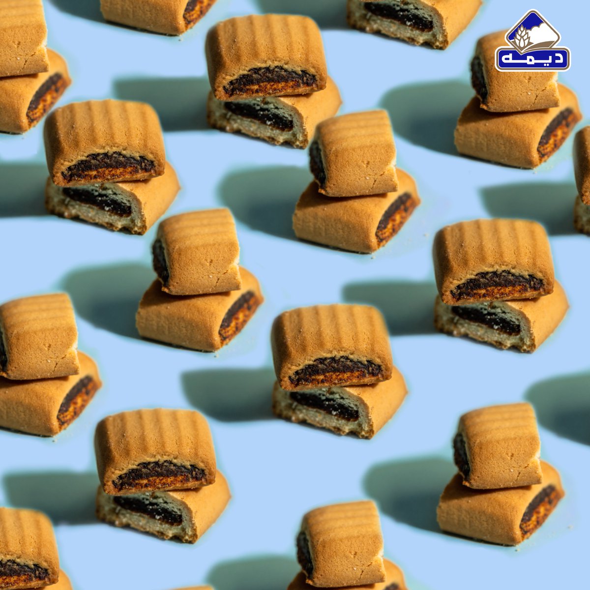 Deemahksa's tweet photo. بسكويت التمر من ديمه يتوفر بثلاث أنواع، تتوقع هذا أي نوع؟😏
.
Date bars come in three different flavors, which one do you think this is?
.
#Deemah
#DateBar https://t.co/JJmz1EyFzp