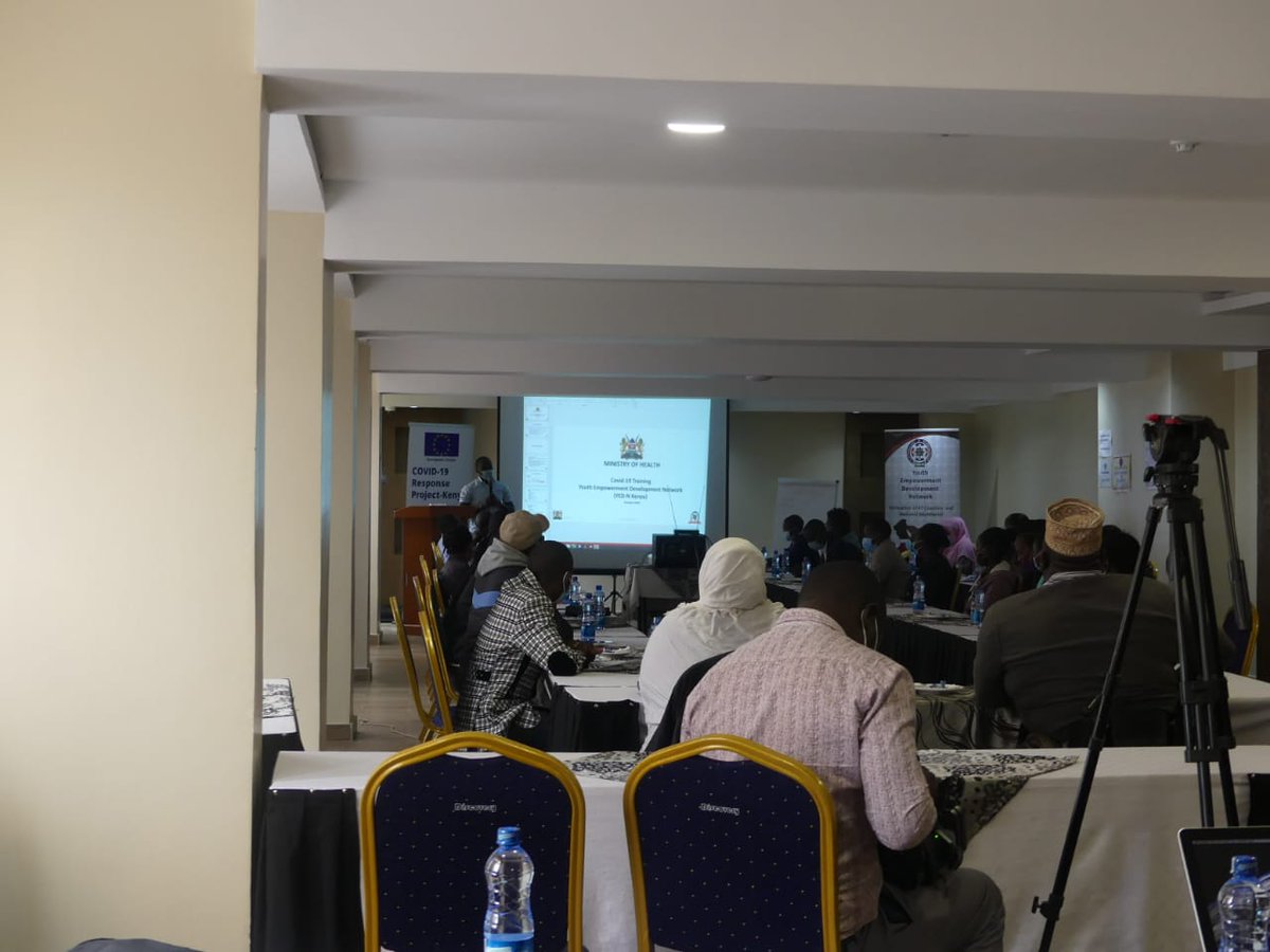 Happy_kulayo's tweet photo. Currently happening Kyaka Hotel  in Machakos #YEDNCovid19Training  in partnership with @YEDNetworkKe  @EUinKenya and @Amref_Kenya 
#YEDNCovid19Training https://t.co/ZE1bpM44BJ