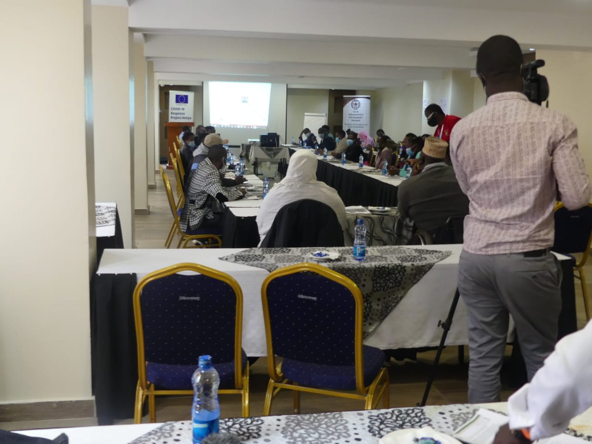 kipkosgei__'s tweet photo. Today on #YEDNCovid19Training will get to understand why we should Clean and disinfect your home, especially the frequently touched surfaces like doors, doorknobs, tables to prevent contamination of surfaces with germs and dust particles. thanks to @YEDNetworkKe and @Amref_Kenya https://t.co/7SAi9z3EjL