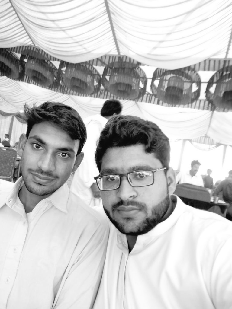 AkmalAliShah3's tweet photo. خون کے آخری قطرے تک سرائیکی قوم کے حقوق اور شناخت کی اواز بلند کرتا رھو گا 
سرائیکستان زندہ باد 
پاکستان زندہ باڊ https://t.co/0TWzsHX0mx