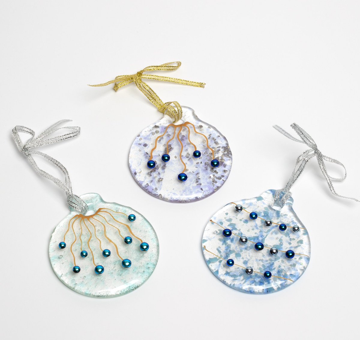 hmglassart's tweet photo. Good morning #EarlyBiz some #Christmas2020 sparkle that you could use to decorate your home all year round #treedecoration #homedecor #christmasbaubles https://t.co/NDq1bQyoFz https://t.co/GEDqT6SZKU