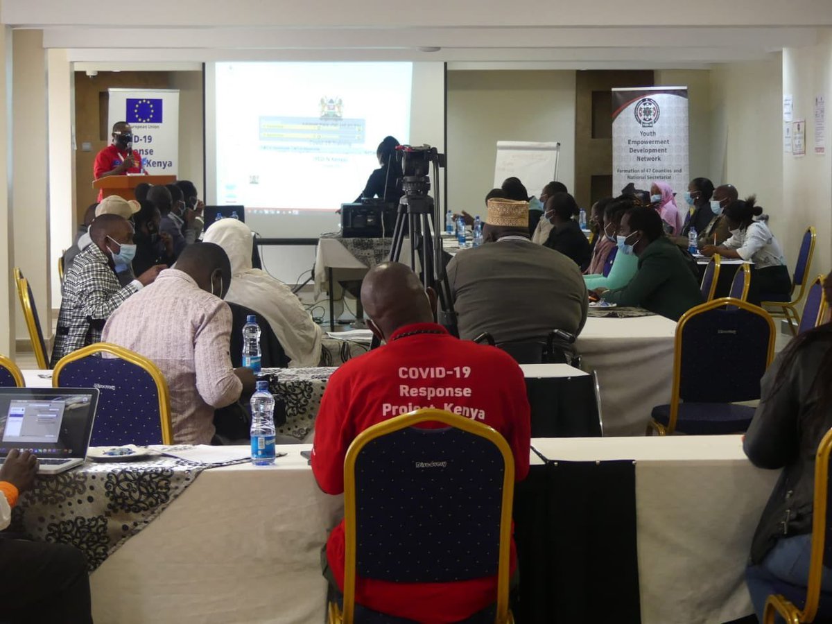 Aria_Nawi's tweet photo. Telling people to stay home isn’t enough as people still have to move out to access essential services. When you are out and about make sure you follow @MOH_Kenya guidelines....

@YEDNetworkKe,@Amref_Kenya training at Kyaka Hotel- Machakos #YEDNCovid19Training https://t.co/6D7n3D3CwJ