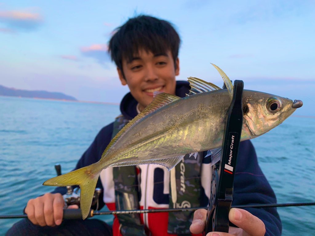 برچسب ファーストキャスト در توییتر