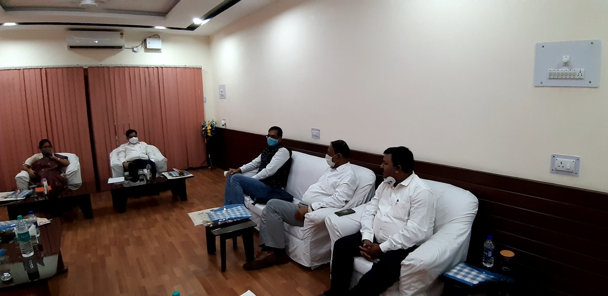 BCCLofficial's tweet photo. A meeting was held on 16.11.20 between Jharkhand State Sports Association &amp; BCCL chaired by Sri PVKRM Rao,D(P) BCCL at Koyla Bhawan Guest House to facilitate sports training to children who reside in the periphery of operational areas of BCCL. https://t.co/TjRXKBXJmF