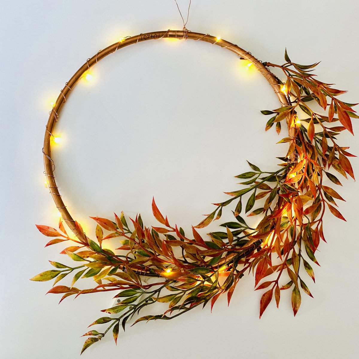 copperandblonde's tweet photo. Various unusual wreaths to choose from 👍
https://t.co/ohVa0zSlHg
#earlybiz #firsttmaster #etsy #giftideas https://t.co/qMQG70qrkK
