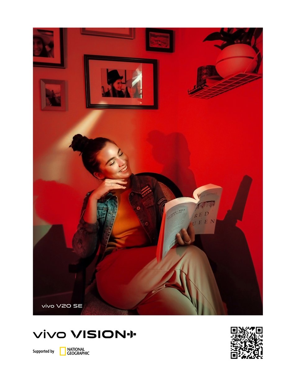 vivo_indonesia's tweet photo. Life-changing experiences found from a book. Let this joy spread to others. Upload your version of joy moment to the vivo Vision+ Mobile Photography Award at https://t.co/xqggRAv2QU #vivoVision+ #NatgeoMomentsofJoy
๐ท: Rifqiml https://t.co/zWWz1H65Ti