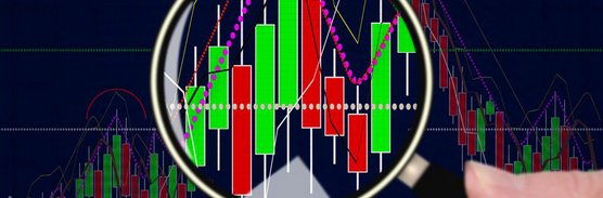 aktionaer's tweet image. Börse: Neue Rekorde an der Wall Street beeindrucken dt Aktien-Markt wenig, #DAX startet auf Xetra minimal leichter über 13100. Unternehmens-News zu #Telekom-Tochter #TMobileUS, #Wirecard, #Tesla... - was die Kurse bewegt

👉finanztreff.de/nachrichten/di…  via  finanztreff.de