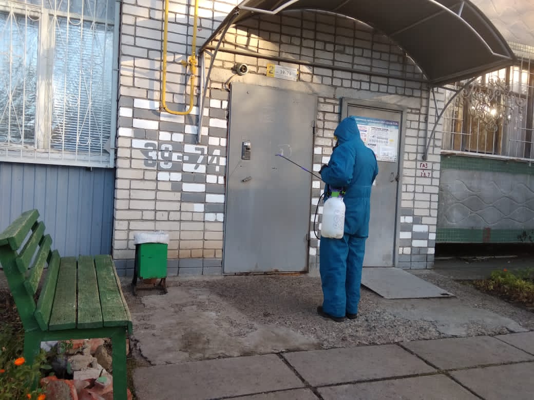 ул. Пожарского, 8. Дезинфекция подъездов.