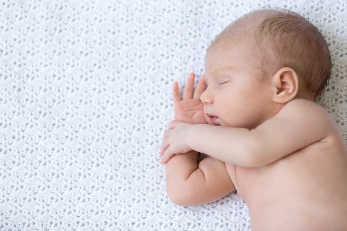 freemeningite's tweet photo. 24 ore. È il tempo in cui la meningite può distruggere la vita del tuo bambino. Come combatterla? Tramite la prevenzione. 
#mteam2020
https://t.co/PDcI9bCz9P https://t.co/D6zBVOk1yp