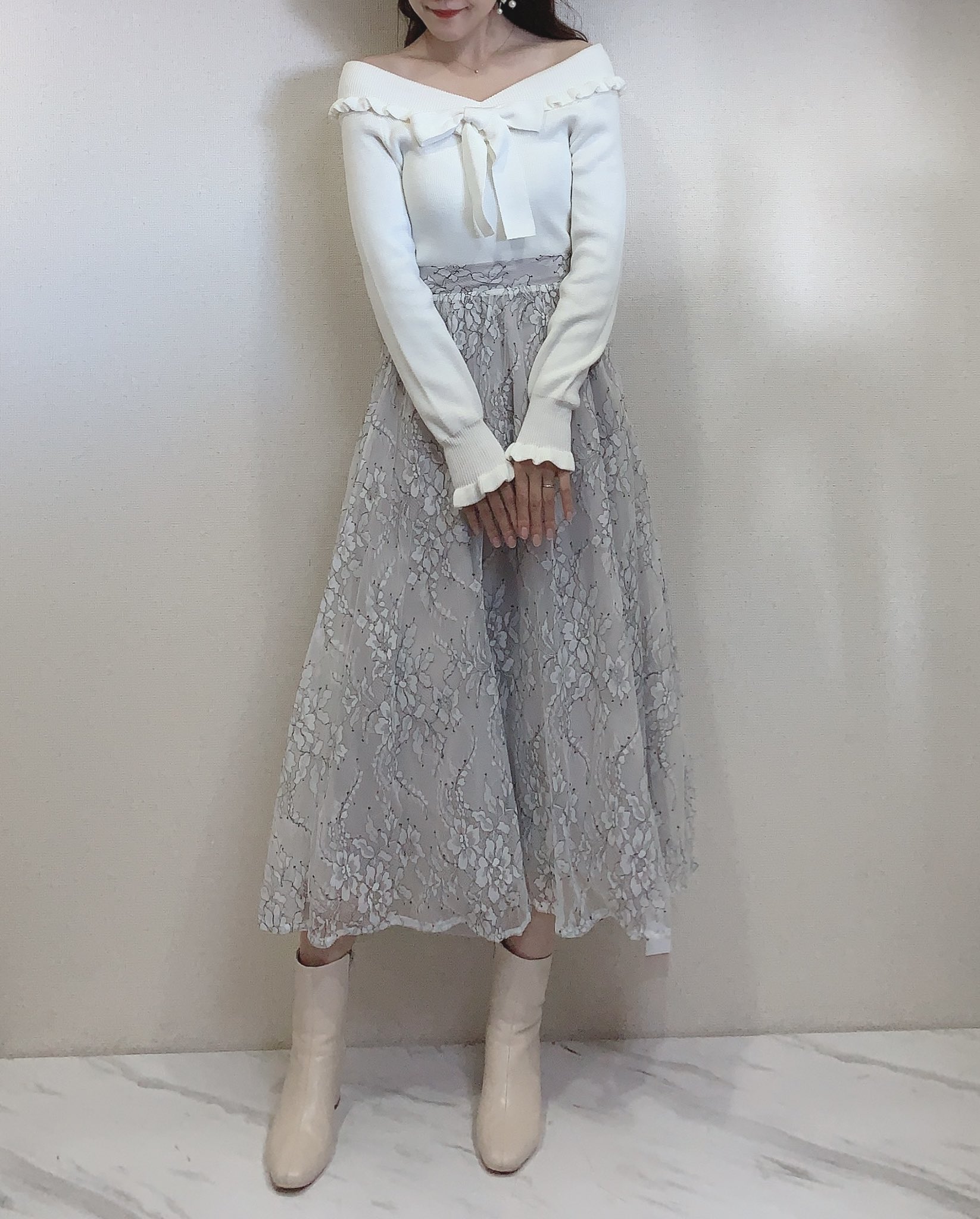 Anmille New Coordinate フリル2wayニット 4 900 Tax 大人気のトップスが再入荷しました オフショル風にも着られてオフェロな雰囲気に T Co R1uwtbsedp Twitter