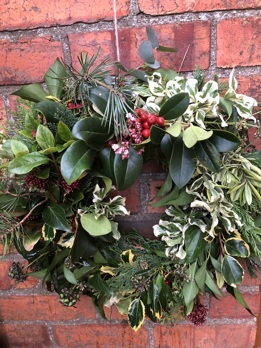 It’s that time of year that every one you make you is different and busy oozing fabulous foliage with that beautiful scent #Christmas2020 #floristskills #eastyorkshire #happiness