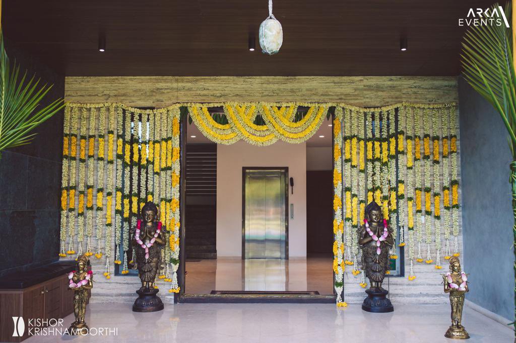 arka_events's tweet photo. Some classy &amp; elegant , some chic &amp; fun but all are a delight for your eyes in these days of intimate weddings 💫
At Arka, every event is tailored to perfection,
contact us on : +91 969 719 7777
#eventplanner #weddings #events #weddingplanner #event #eventplanning #partyplanner https://t.co/1XiZ9LfAj5