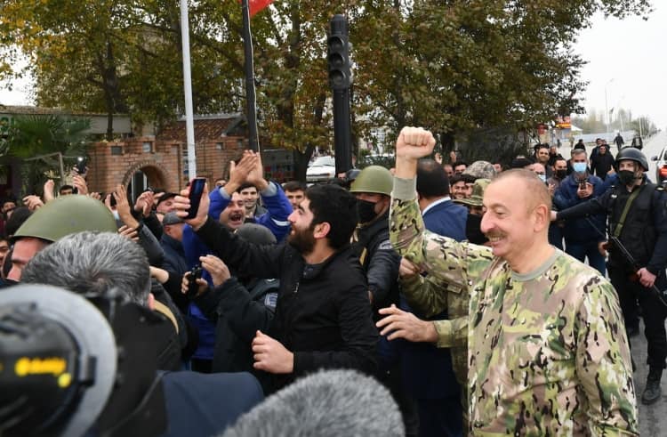 AzEmbUkraine's tweet photo. #LongLiveAzerbaijan #LongliveCommanderInChief ! https://t.co/vClcm4EnEM