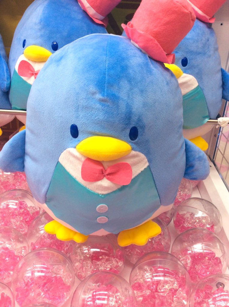 Namco梅田店 景品情報 1階にて タキシードサム オシャレなbigぬいぐるみ が入荷致しました プライズ サンリオ タキシードサム