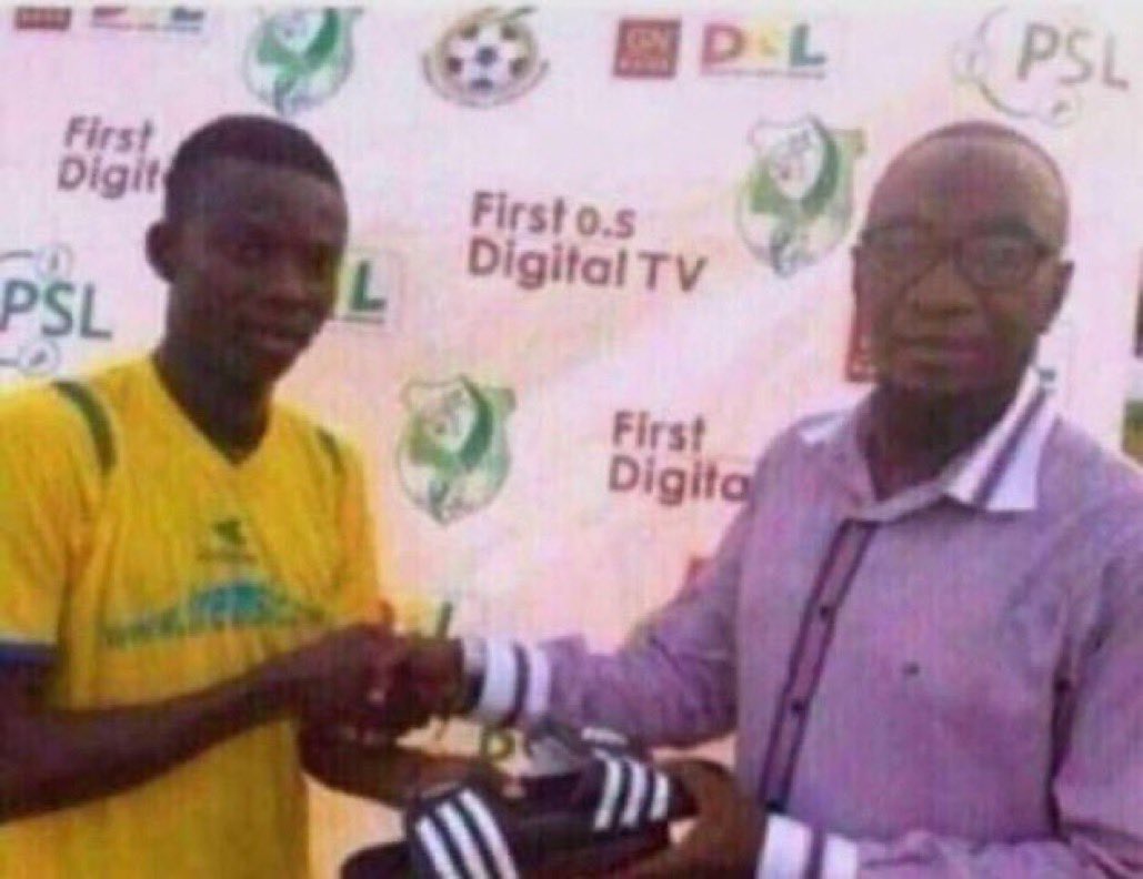 الف مبروك تستاهل جائزة افضل هاشتاق 🙏

#تحب_المربربه_او_النحيفه