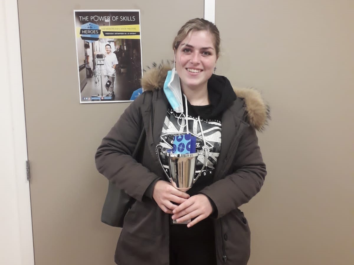 AlbedaZorg's tweet photo. De winnaars van Skills Heroes schoolwedstrijd bij @AlbedaMBO Zorgcollege zijn bekend. We zijn trots op deze 5 kanjers. We hebben toptalent in huis!
#skillsheroes #ditismbo #WorldSkillsNetherlands https://t.co/qWuLqZIlMS