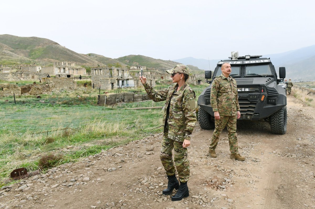 1VicePresident's tweet photo. President of the Republic of Azerbaijan Ilham Aliyev and First Lady Mehriban Aliyeva visited liberated from occupation Jabrayil district

#President
#FirstvicepresidentofAzerbaijan
#IlhamAliyev
#MehribanAliyeva
#Azerbaijan https://t.co/eKJ96WQS0D