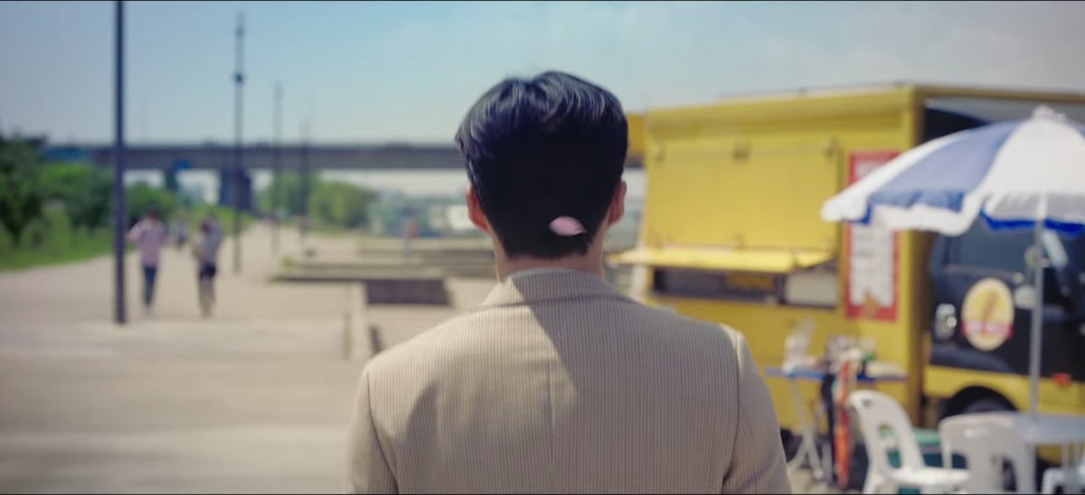 Is it possible that wind of fate blew the cherry blossom petal but it took a detour? It landed on Dosan, but remember that it was Jipyeong's fortune told at the beginning of the drama.That wind was directed at him but maybe it took a wrong turn.