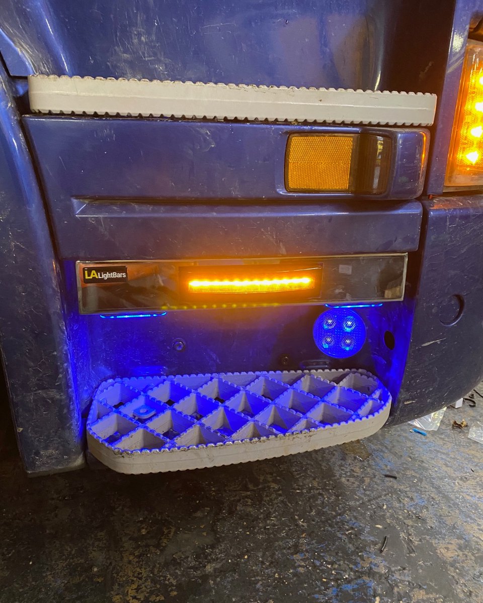 LALightBars's tweet photo. Introducing The New Scania R Series LEDSON OptoLine Marker Light Step Bars...
-
£180.00 + VAT &amp; Delivery!
-
https://t.co/RKUzmGFwb3 https://t.co/aCKVZV28T1