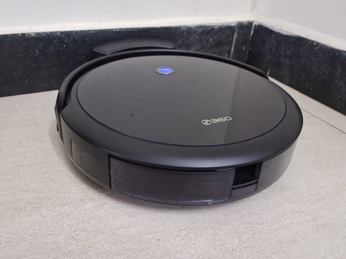 thevinayaknair's tweet photo. I have the 360 C50 Robot Vacuum Cleaner with me, what would you like to know? Type in your question about it below and it could appear in the video. #360c50 #robotvacuumcleaner https://t.co/dmj2bPkVtS