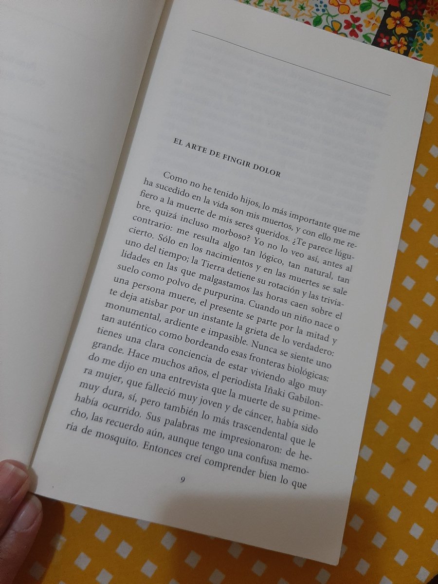 QueLeer's tweet photo. ¿A qué libro pertenece este inicio? ✏ https://t.co/yZMhNqlOQY