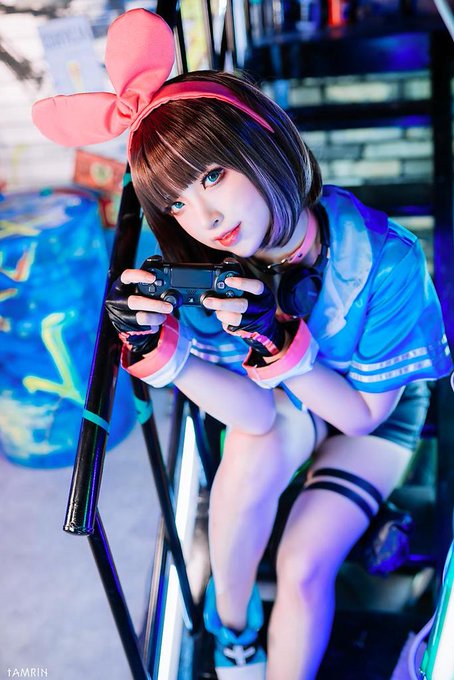 Twitterのコスプレ画像16