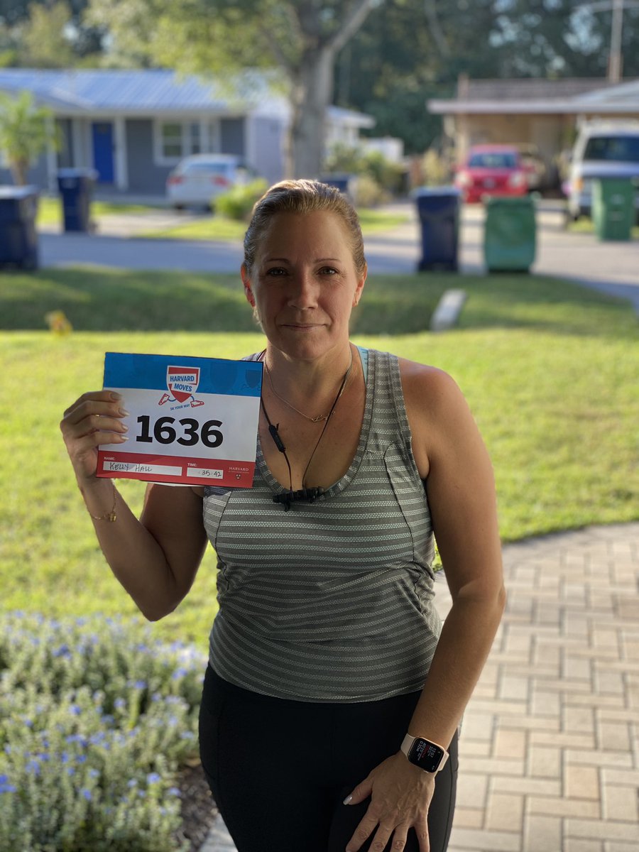 Kelly Hall tweet media