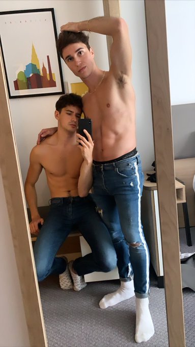 1 pic. 12K followers ?? thank you for your support ?? next 20 subscribers can enjoy a massive discount