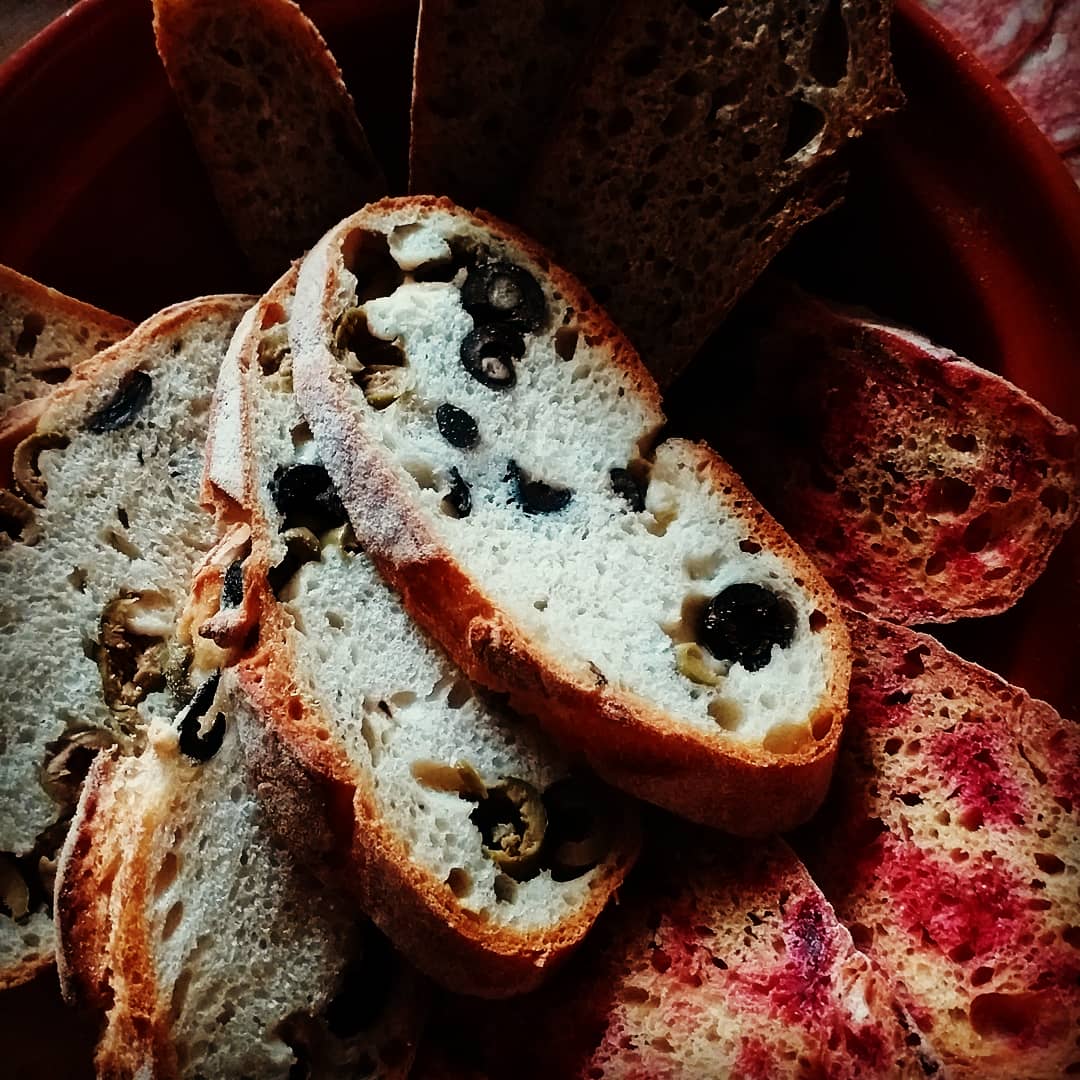 Ivycottagebaker's tweet photo. Selection of #fresh #handmade #realbread and a cold platter lunch #microbakery #cumbria #notjustlakes #notjustbread 😋 #greatfood #bread #kingofthetable
Thanks to my regular customers for continued support and my suppliers for keeping the wheels turning. https://t.co/dXO8JlvV26
