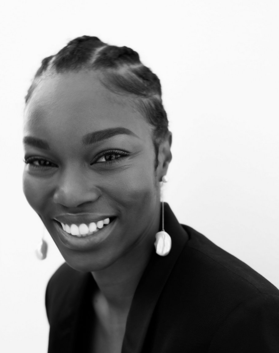 afrodyssee's tweet photo. EUGENA
Eugena Washington by Matthew Harris   #eugenawashington #matthewharris #portrait #losangeles #geneva #afrodyssee https://t.co/x6Ppb9cVYE