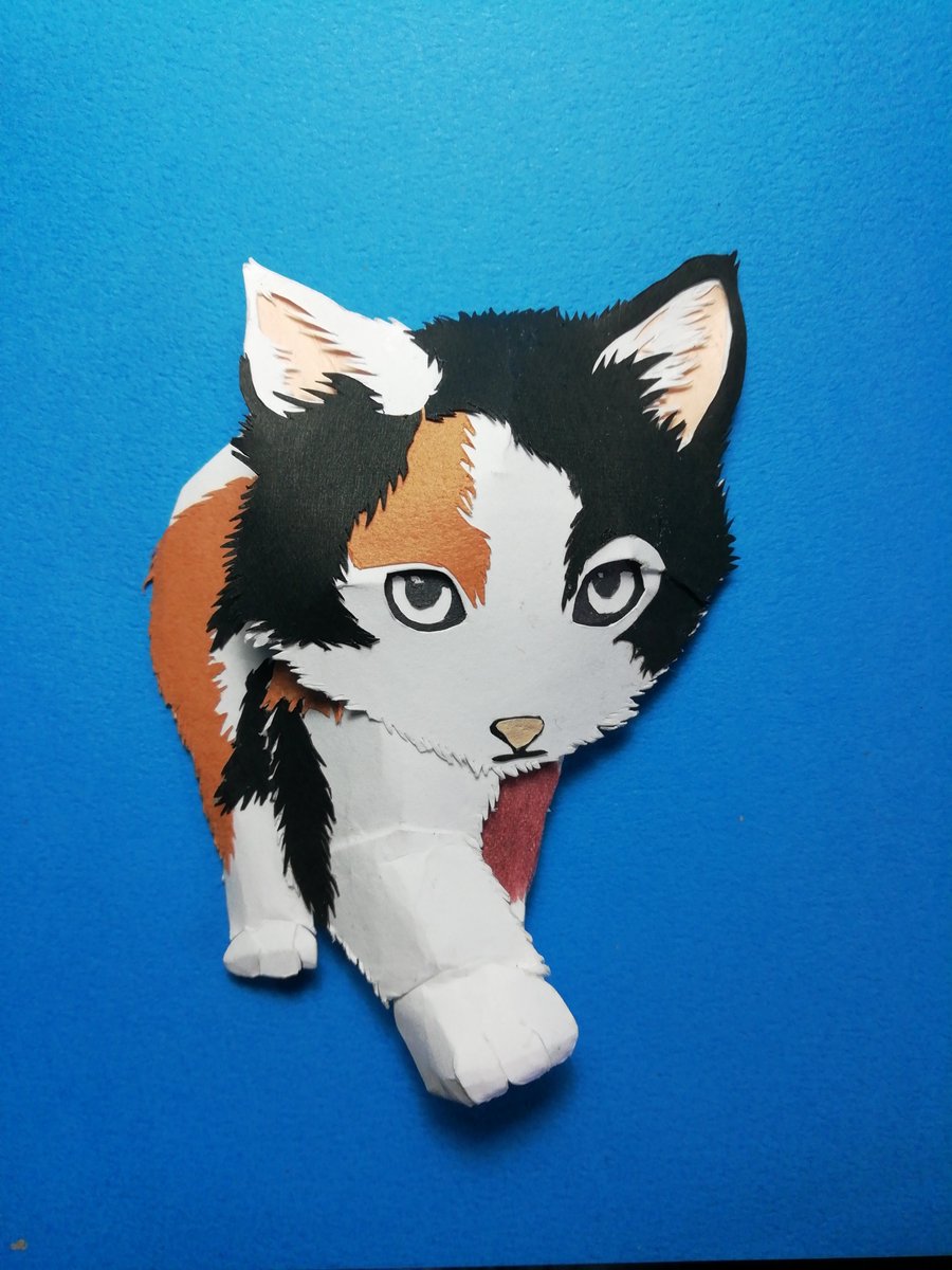 吟遊紙人 10 3雑貨村at 高萩 私を有名にしてください 切り絵とか切り折り紙とかやってます 立体 半立体 平面 風景 生物 植物 メカニック 妖怪 文字 など 最近は猫多めです 切り絵 切り折り紙