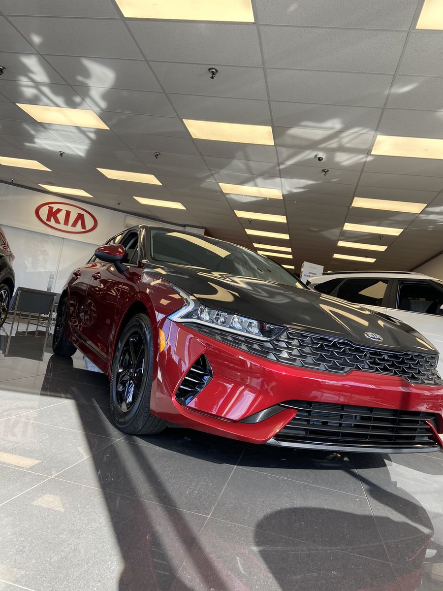 CaiAtkia's tweet photo. 2021 K5 LX 
🔥Owners Edition Black Out🔥
#carsforsale #carsnj #southjersey #BlackFriday #Trending #tuesdayvibe #KiaK5 #trentonnj #ewing https://t.co/b83usQIpmc