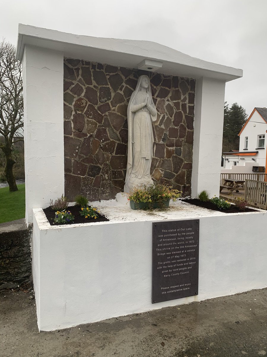 TidyAg's tweet photo. Breaking News !! CE Team have planted a brighter Shrine ready to face the Winter and will be back when the seasons allow. The slate plaque installed mentions some background to the Shrines history
#annascaultidytownsactiongroup #marianshrine #ceteam #tidyAG #annascaultidytownsAG https://t.co/OzMcq2KzbG