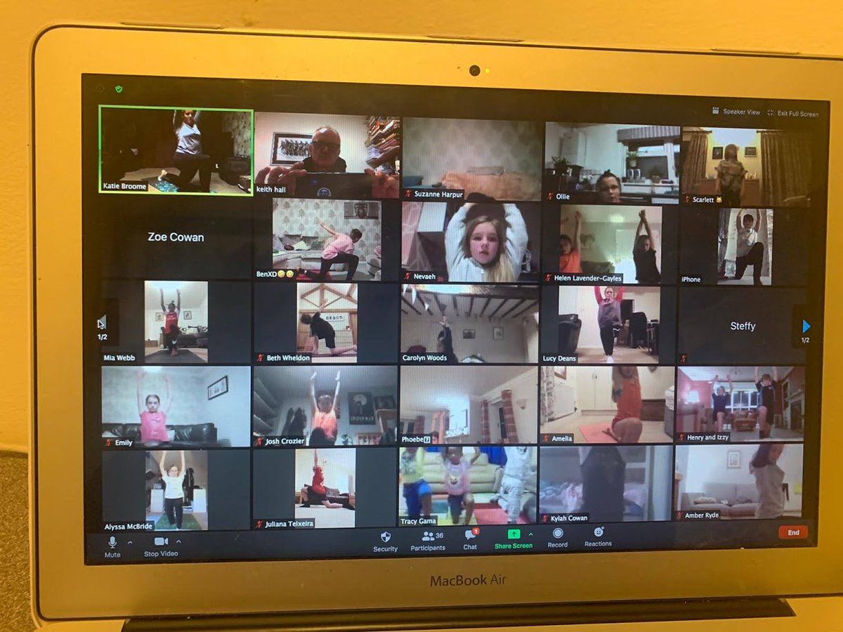 RichmondDales's tweet photo. We've been so impressed with how well our swimmers are coping with #Lockdown2
They've been fully engaged in a varied timetable of activities organised by our wonderful coaching staff
#pilates #Cooking #EarlyBirdChallenge #landtraining #Education #Goalsetting #physiostretching https://t.co/GZH1uNB8PG