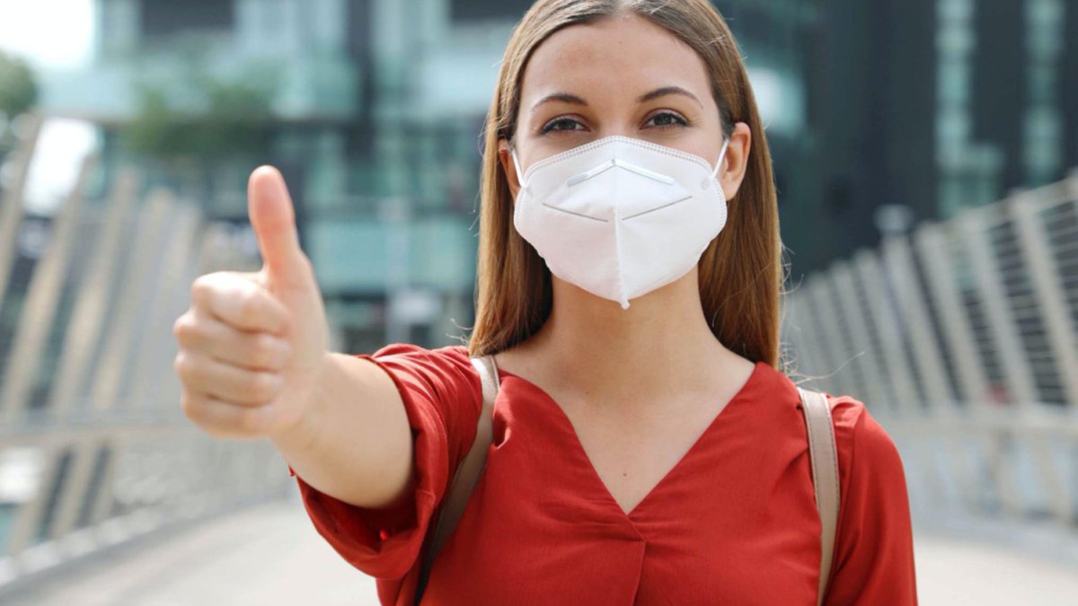 UniVerona's tweet photo. #IoSonoResponsabile Al via una campagna social del #Mur che coinvolge #studenti delle #università nella realizzazione di video di sensibilizzazione sull’uso della mascherina e sul corretto distanziamento come forma di prevenzione anti #Covid19 > https://t.co/oKUK88vm69 https://t.co/MpZojy3BLP
