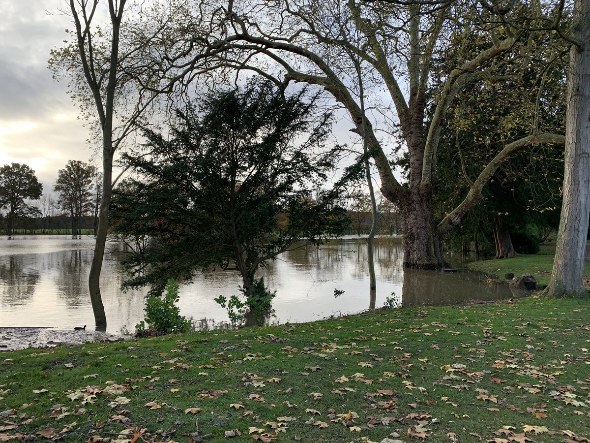 PaulG_heritage's tweet photo. River Mole has got even higher over night here @Painshill and the Mausoleum has become a water feature!! After the devastating floods last Christmas and then again in February we really donโt need this again!! https://t.co/qsLqkk295F