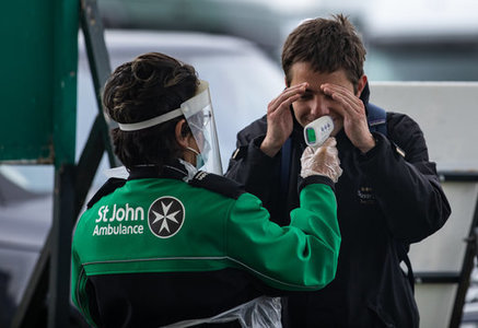 HitsWestMidsX's tweet image. St John Ambulance says it has thousands of clinically-trained volunteers who can help deliver a #coronavirus vaccine.

The law on immunisations was amended last month to allow non-medics to give a jab.