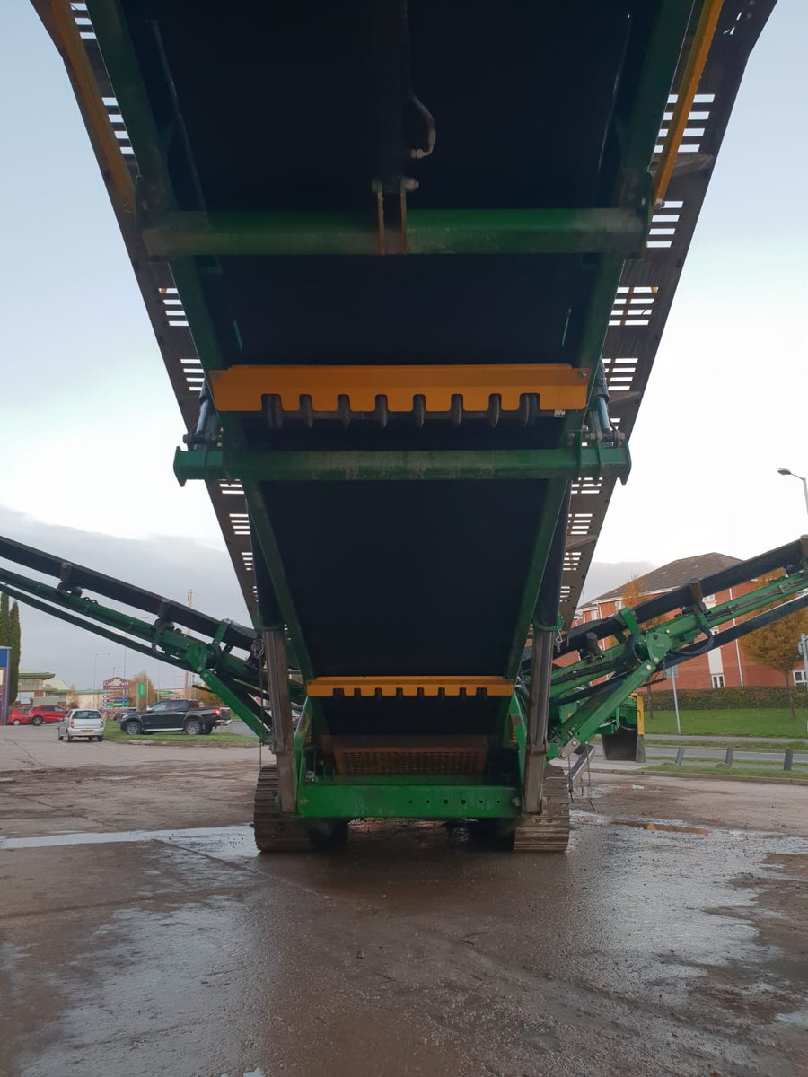 pro_agg's tweet photo. Available now!!
McCloskey S190 Triple Deck
2018
Approx 3200 hours
Excellent condition
Call us on +44(0)1827 320084 or email: sales@agg-pro.com for more information
#aggpro #preused #preloved #aggregate #quarrying #screening #mccloskey https://t.co/n4hBWIMrrC