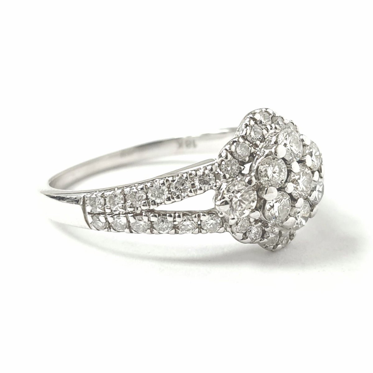 albone's tweet image. Ladies Diamond Ring Flower Cluster Round Cut 0.95ct 18ct White Gold 4.6g Size N

#diamonds #infield #adamant #ballfield #baseballdiamond #jewelry #gold #diamond #jewellery #love #diamondring #luxury #fashion #ring #finejewelry #rings #engagementring #earrings #jewels #necklace