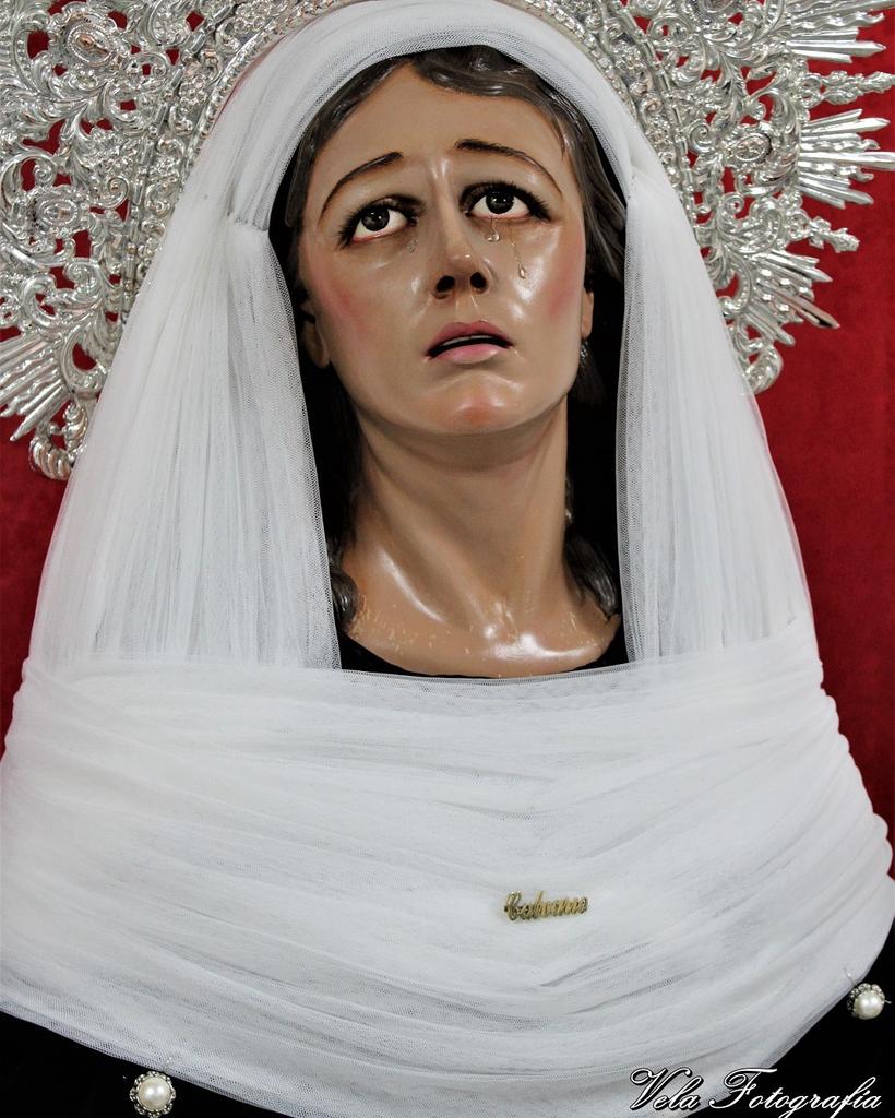 ⚜️HOY ES MARTES DE CALVARIO ⚜️ 

Bajo tu amparo nos acogemos,
santa Madre de Dios;
no deseches las oraciones
que te dirigimos
en nuestras necesidades,
antes bien
líbranos de todo peligro,
¡oh Virgen gloriosa y bendita!
Amén.