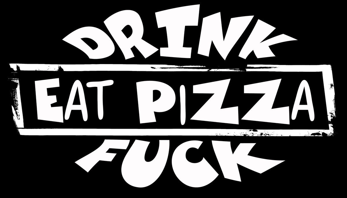 DrashyDee's tweet photo. aaah yes.... the finer things in life :-)

#drinkgirl  #drunkgirl #drunkhumor #bars #drinks https://t.co/xgHCzWeORV
