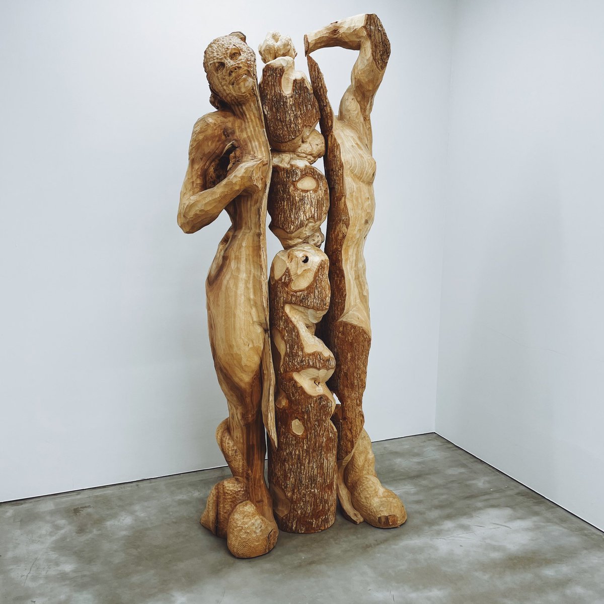 ♦️超レア品♦️エルビス プレスリー 木製彫刻 オブジェ＆インテリア 森靖さんの個展「Ba de ya」。巨大なエルビス・プレスリーをモチーフと