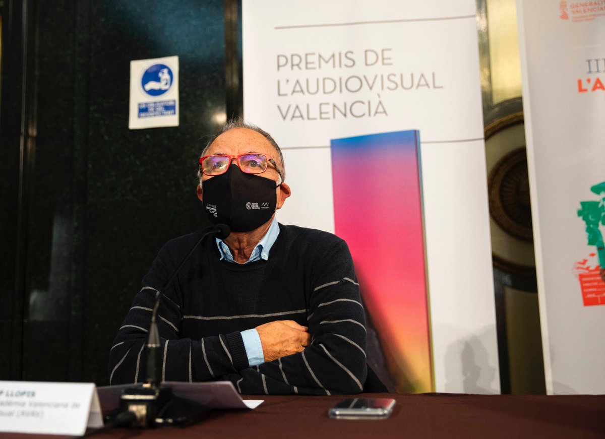 avav_valencia's tweet photo. Aquí os dejamos algunas imágenes del Encuentro de Nominados de ayer en el Teatre Principal de #València
Podéis ver más en nuestra web 👀💻
#Quedan4días #Premis2020 #Passiópercrear
📷Eva Máñez
@GVAivc @emparferrer https://t.co/Q2WYDF6xSO