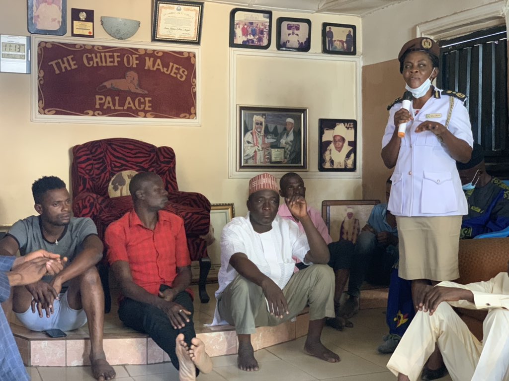 EHS_Division's tweet photo. Ongoing Sensitization/awareness Campaign at the Palace of the Village Head of Jabi Community, Chief Adamu Jatau Maje...🚽🛁

#2020WorldToiletDay https://t.co/9oQrHEZffv