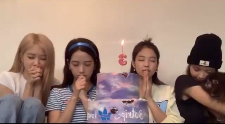 ☔ on Twitter: "BLACKPINK OT4 VLIVE WHEN… "