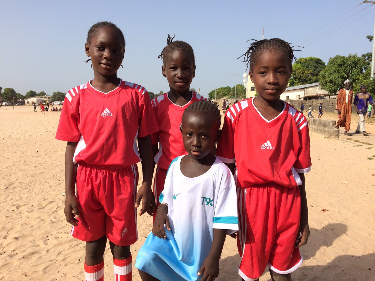 GirlsSoccerAca2's tweet photo. Outstanding efforts from our U9 academy stars πͺπͺβ½οΈβ½οΈ
Well done little Girls π
#bufferzonegirls
#girlssocceracademy
#ItsTimeItsNow
@modoubah
@SannehSeedou
@ayishatu_
@sandra_a_yeboah https://t.co/EVBh8ayMuN